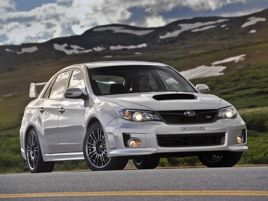  Subaru Impreza WRX STi Sedan 2010 года  (US) (фото 14 из 33)
